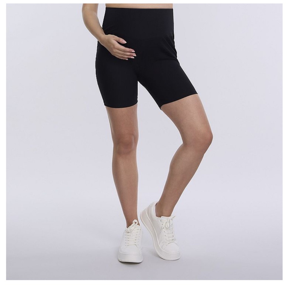 NWT Black Motherhood Maternity Biker Short